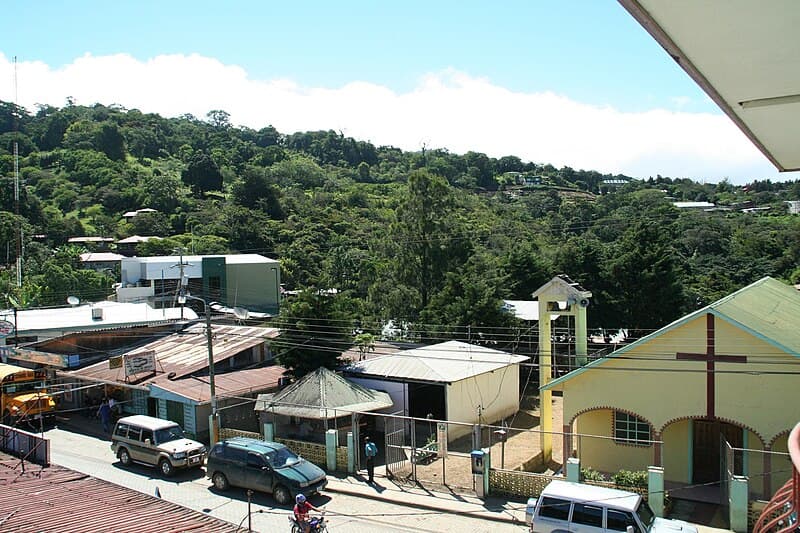Curi-Cancha Reserve