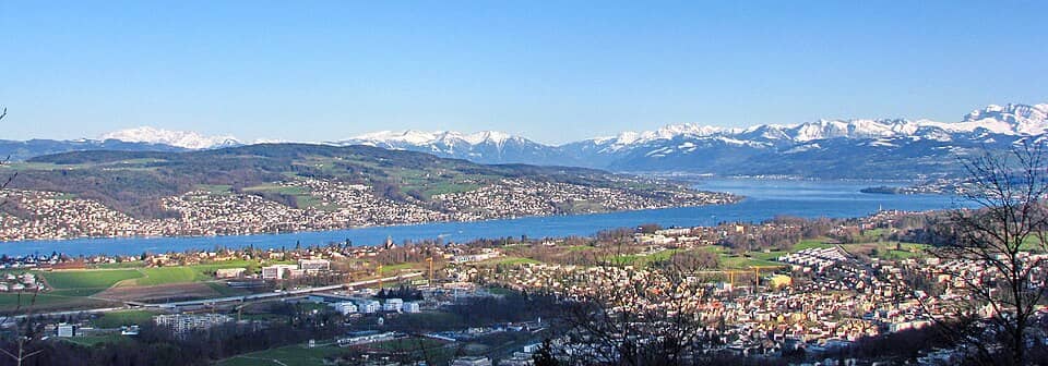 Lake Zurich Promenade